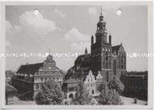 Stargard in Pommern, Marktplatz, Rathaus und Kirche St. Marien
