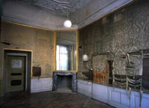 Residenzschloss Ludwigsburg — Altes Corps de logis — Appartement des Jagdordens — Schlafzimmer & Raum 194