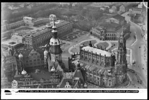 Dresden, Residenzschloss, Katholische Hofkirche, Semperoper und Zwinger, Luftbild