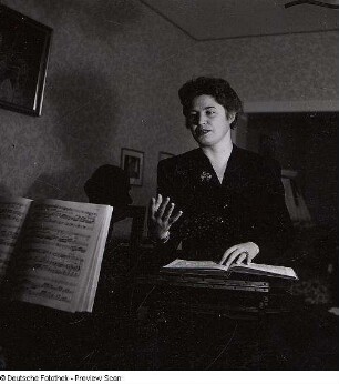 Portraitserie Elisabeth Grümmer