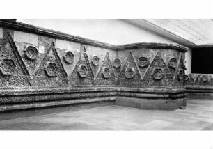 Aufstellung des Museums für Islamische Kunst im Pergamonmuseum, Mschatta-Saal