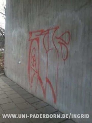 SU"