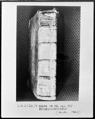 Capitula et Orationes officii — Einband