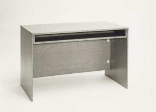 Schreibtisch (Modell MT 800)