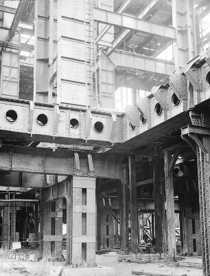 Kesselhaus, Eisenkonstruktion : Technikgeschichte | Technik und Wirtschaft | Klingenberg, vom Werden und Sein eines Großkraftwerkes in Berlin-Rummelsburg
