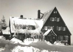 Altenberg (Erzgebirge). Berg-Gasthaus "Altes Raupennest"