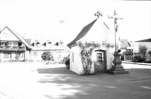Wyhl: Kapelle in der Endinger Straße mit Kruzifix