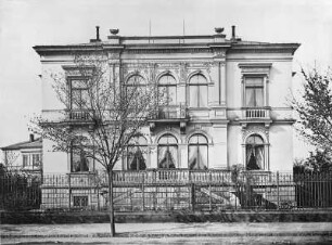 Villa Pilz