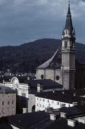 Pfarr- und Franziskanerklosterkirche Unserer Lieben Frau