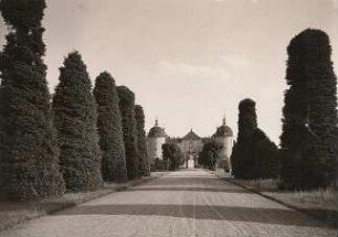 Schloss Moritzburg : Schloss Moritzburg. Ansicht vom Park