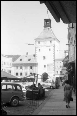 Vöcklabruck: Stadttor von der Marktseite