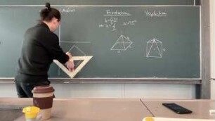 Darstellende Geometrie: Die quadratische Pyramide