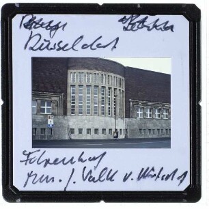 Düsseldorf, Ehrenhof,Düsseldorf, NRW-Forum : Fassade