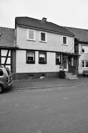 Wohnhaus; Grebenhain, Frankfurter Straße 18