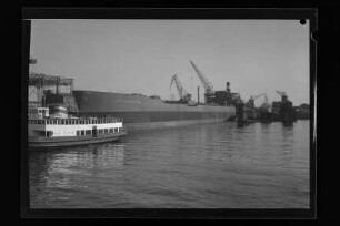 Esso Deutschland (1963), Esso Tankschiff Reederei GmbH, Hamburg