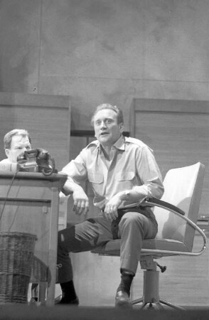 Gastspiel des Schauspielers Dieter Eppler beim Badischen Staatstheater.