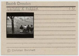 Christian Borchert (1942-2000). Karteikarte, beklebt mit einem Kontaktabzug, handschriftliche Notizen "Wuischke b. Hochkirch 5.87"