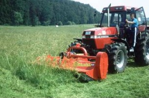 Fotografie: Schlegelmulcher, Frontanbau