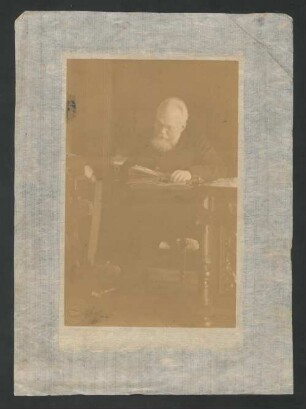 [Karl Lamprecht an seinem Schreibtisch]