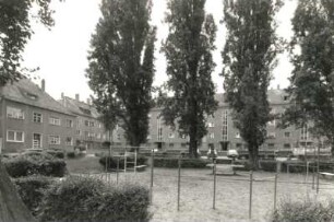 Dresden-Reick, Dohnaer Platz. Spielplatz