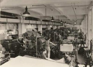 Reichenbach /V. Druckerei Carl Weber (Volkskunstverlag Reichenbach VEB). Maschinensaal
