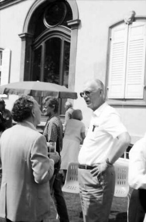32. Tagung 1982 Physiker; Mainau: Robert Hofstadter mit Graf Lennart Bernadotte