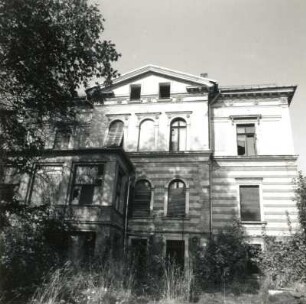 Reichenbach (Vogtland), Fedor-Flinzer-Straße 18. Villa (um 1800). Gartenansicht