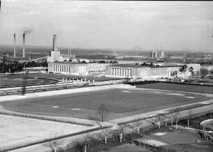 Berlin: Reichssportfeld; Ausblick vom Beobachtungsturm am Marathontor auf Haus des Sports