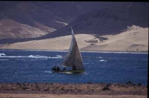 Kap Verde. Fischer vor der Kueste von Sao Vicente