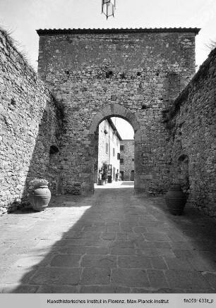 Porta Nova & Porta del Pianello, Torrita di Siena