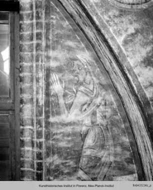Fensterlünette - Heiliger kirchlicher Würdenträger? und Bettler flankiert von heiligen Jungfrauen in den Bogenzwickeln