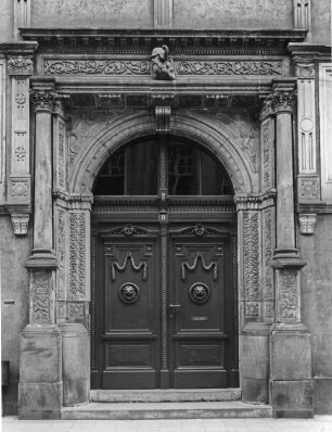 Görlitz, Rathaus, Untermarkt 8, Sitznischenportal