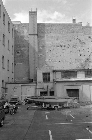 Berlin-Mitte : In Berlin-Mitte, Hof des Postfuhramtes