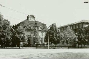 Staatliche Akademie für Kunstgewerbe & Kunstgewerbemuseum