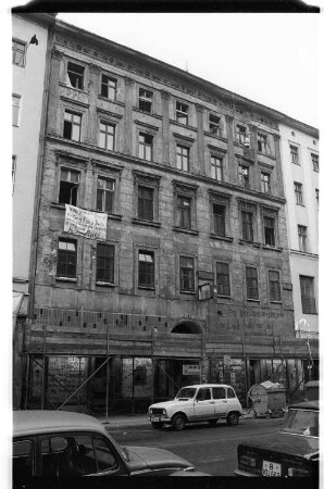 Kleinbildnegativ: Oranienstr. 44, 1984