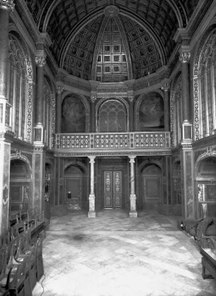 Château de Fontainebleau — Cour Ovale — Südflügel, Galerie Henri II