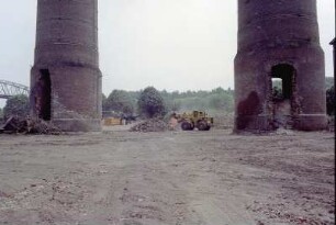 h Hochbrücke, Schornstein2, 3, von W