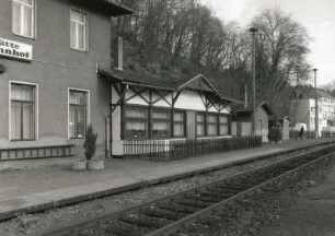 Lunzenau-Rochsburg. Bahnhof. Empfangsgebäude. Gaststättenanbau