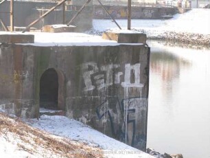 PETrO