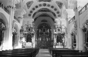 St. Peter: Inneres der Klosterkirche (gesamt)