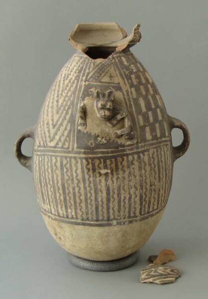 Clay vessel