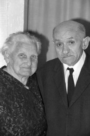 Diamanthochzeit der Eheleute Luise und Rudolf Keller aus der Mahlbergstraße in Grünwinkel