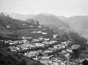 Siedlung : Siedlung am Hang.