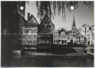 Lüneburg, Alte Häuser an der Ilmenau