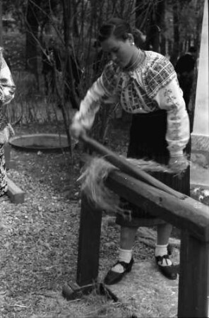 Chisinau: Mädchen in Tracht