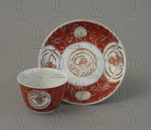 Koppchen mit Untertasse
