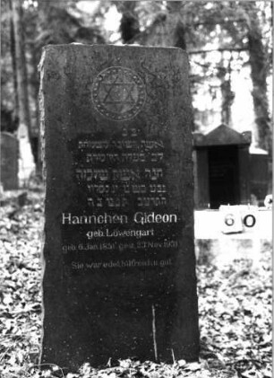 Grabstein 60 (neu: 885)