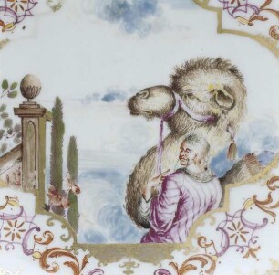 Service mit halbfigurigen Chinoiserien — Kat. Nr. 31: Doppelhenkelbecher mit Unterschale — Unterschale