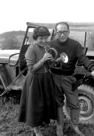 Pflingsteck: Herr und Frau Dr. Pham; Begleiter und Freund des Kaisers: Dr. Maurice Pham le Tiep, Commander de l'Ordre National du Viet-Nam, Ophtalmologiste Perpignan