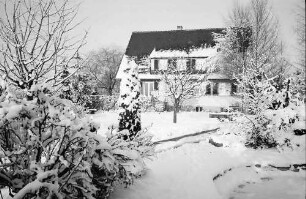 Staufen: Haus Seebert im Schnee